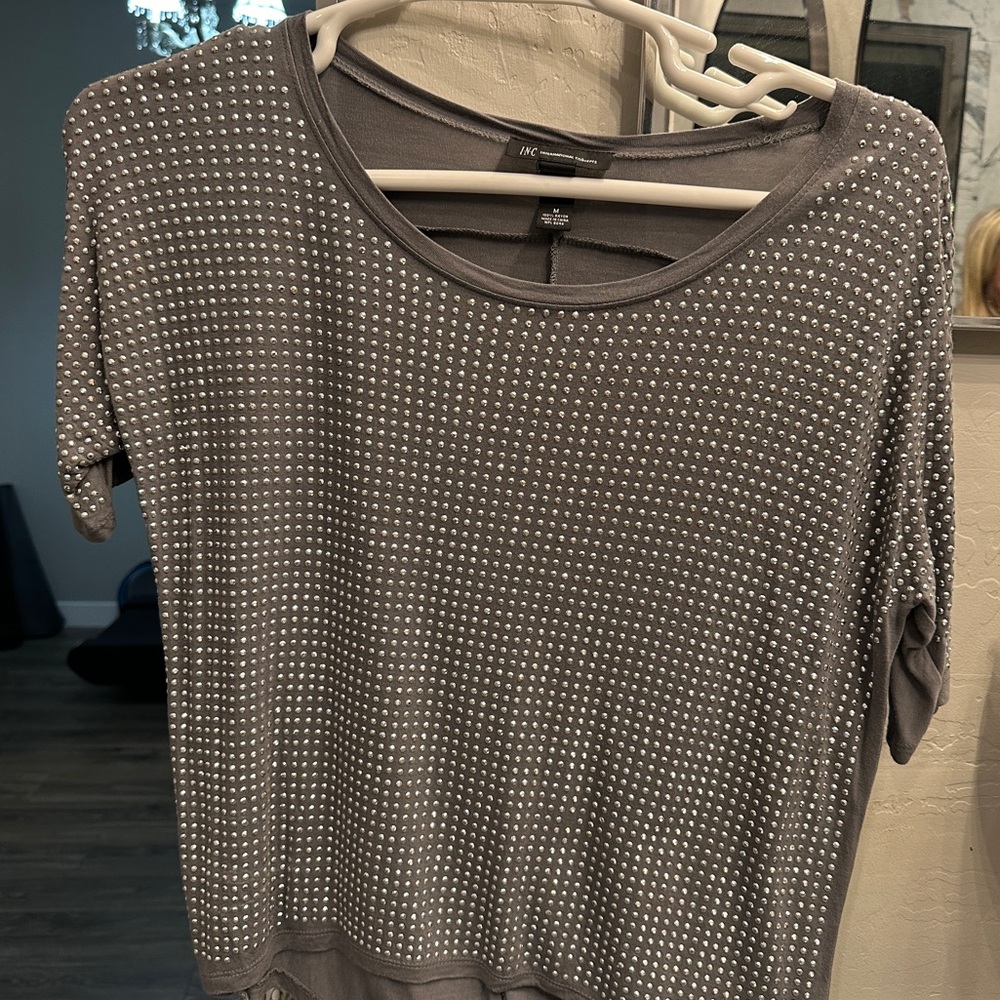 Too great shape gray w beaded silver studs
